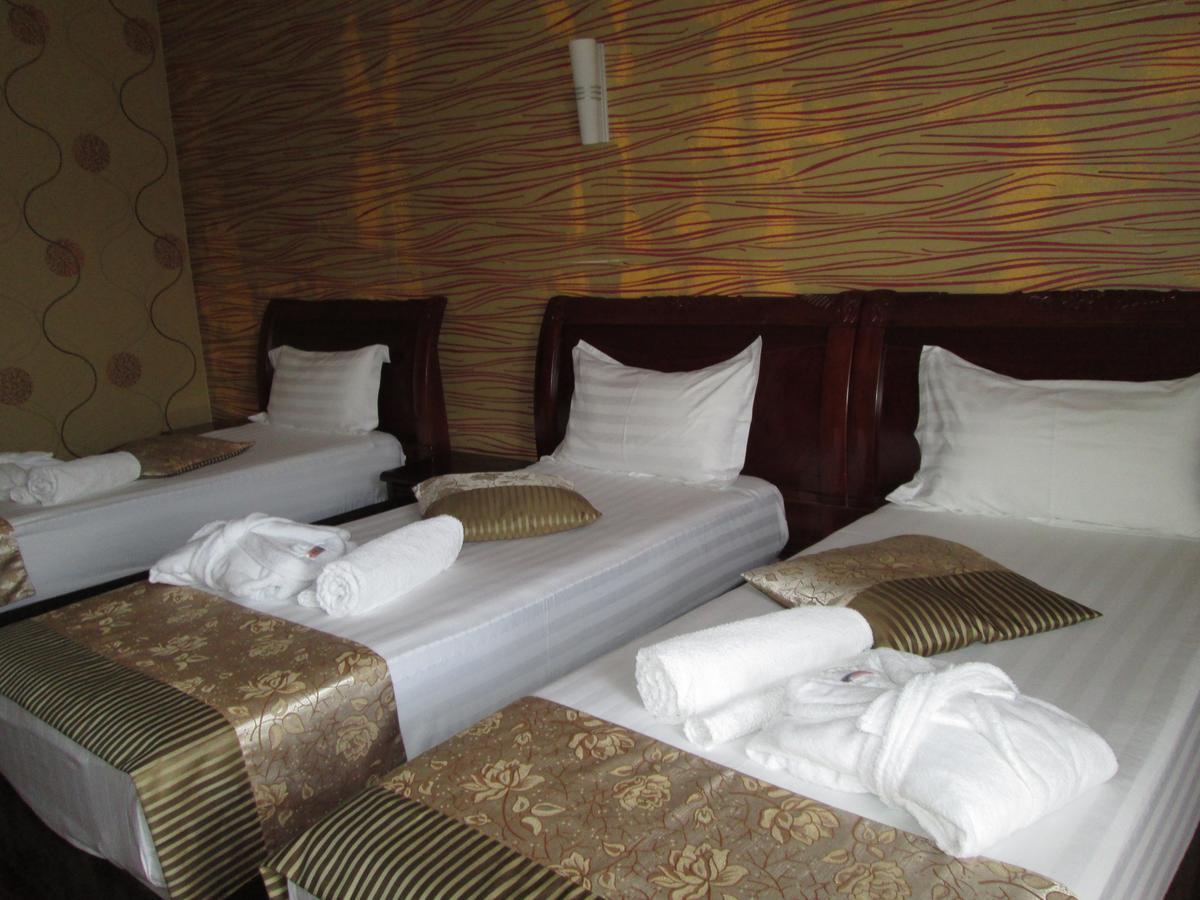 Hotel Vanilla Batoumi Extérieur photo